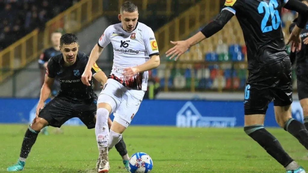 Ilecic dribble Ilecic dribble