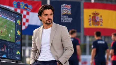 Ivan Ilečić analysing Croatia vs Spain in the UEFA Nations League